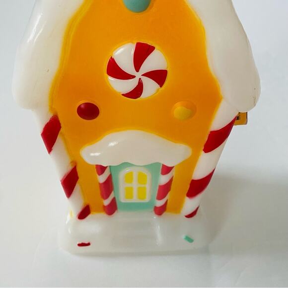 Gingerbread House Mini Table Top Blow Mold Battery Powered NWT - Picture 7 of 7
